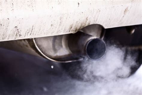 carbon monoxide car exhaust leak|How to Tell if a Car Has an Exhaust Leak